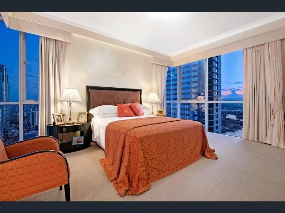 Welcome To A 275M2 Sub-Penthouse With Great Ocean Gold Coast