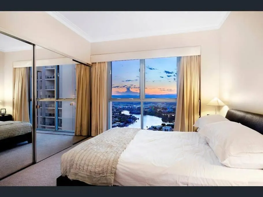 Welcome To A 275M2 Sub-Penthouse With Great Ocean Gold Coast
